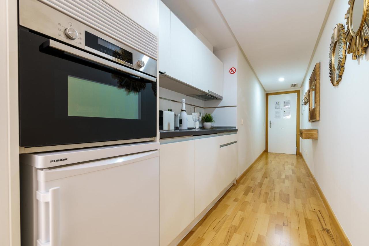 Malagasuite Cozy Center Apartment & Parking Exterior foto